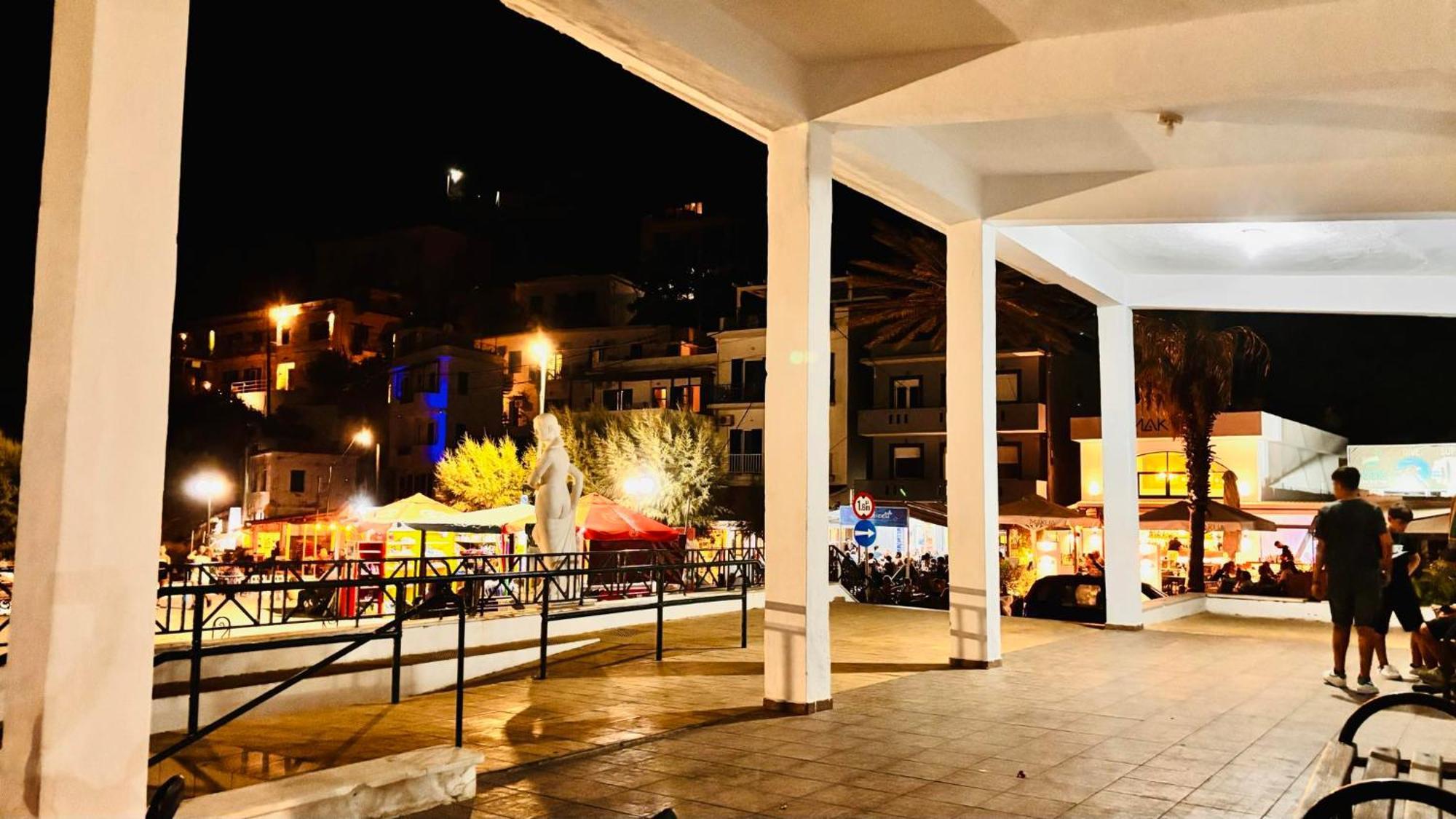 Nefeli Hotel Ágios Kírykos Extérieur photo